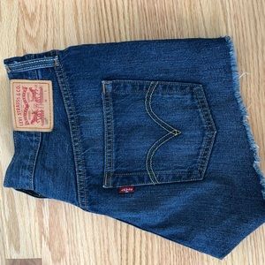 Levi’s 501 denim shorts